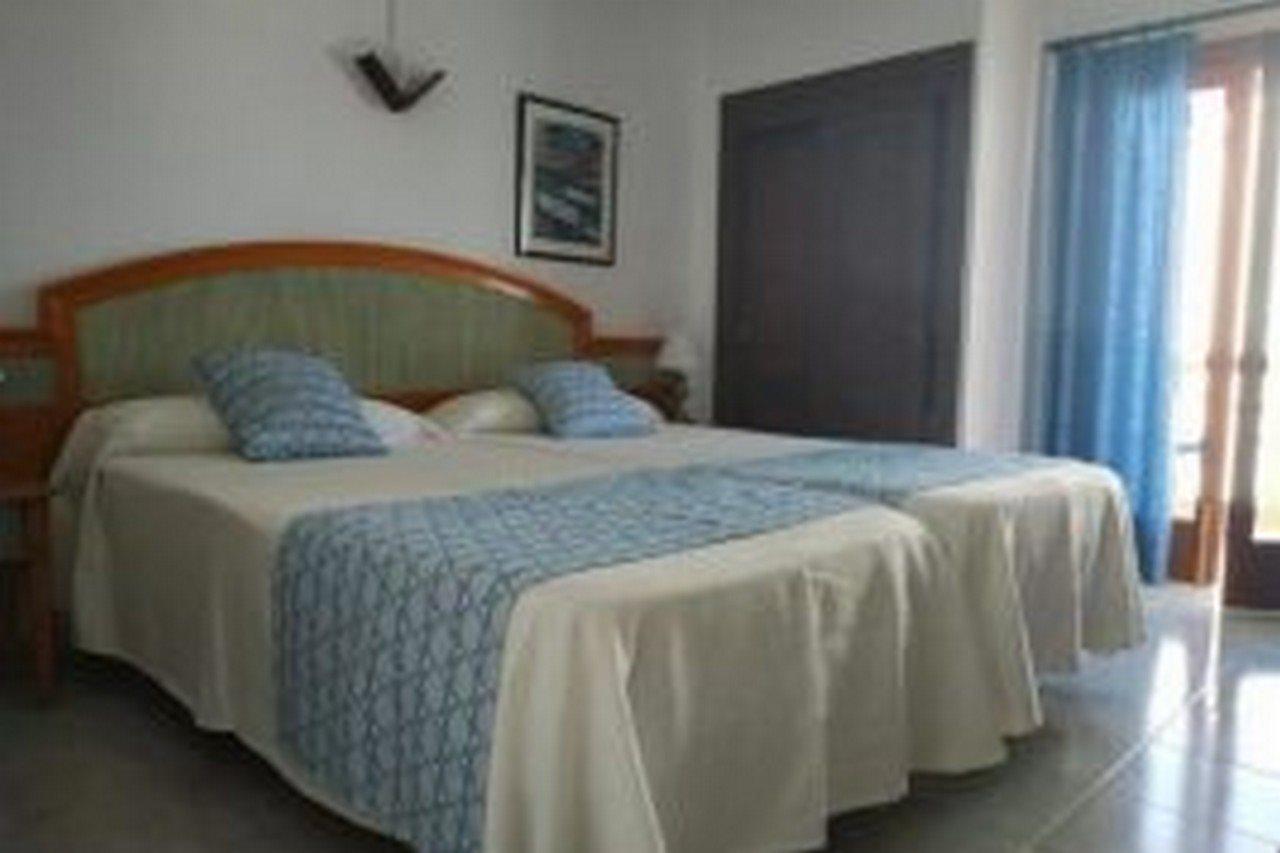 Hotel Martorell By Mhr Colonia de Sant Jordi Extérieur photo