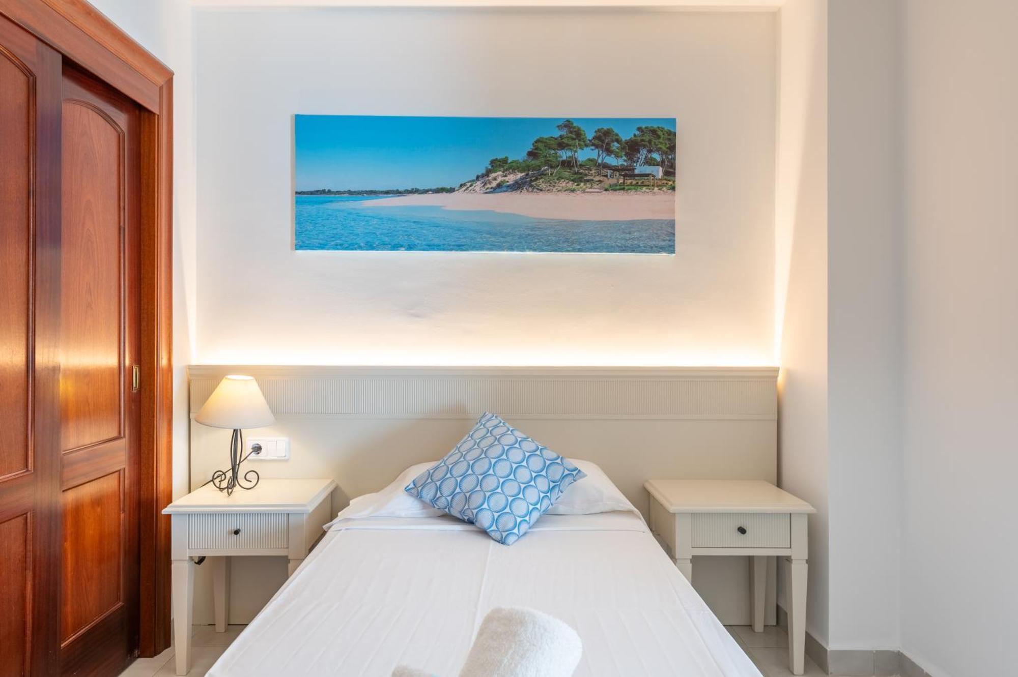 Hotel Martorell By Mhr Colonia de Sant Jordi Extérieur photo