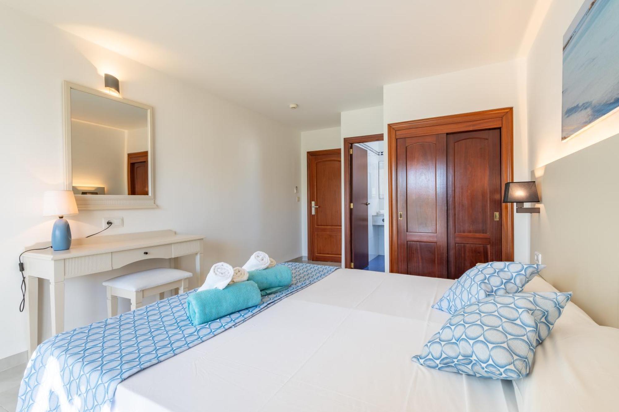 Hotel Martorell By Mhr Colonia de Sant Jordi Extérieur photo